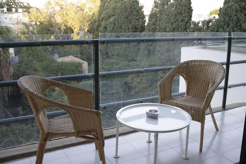 Hotel Master Mazeh Tel Aviv Esterno foto